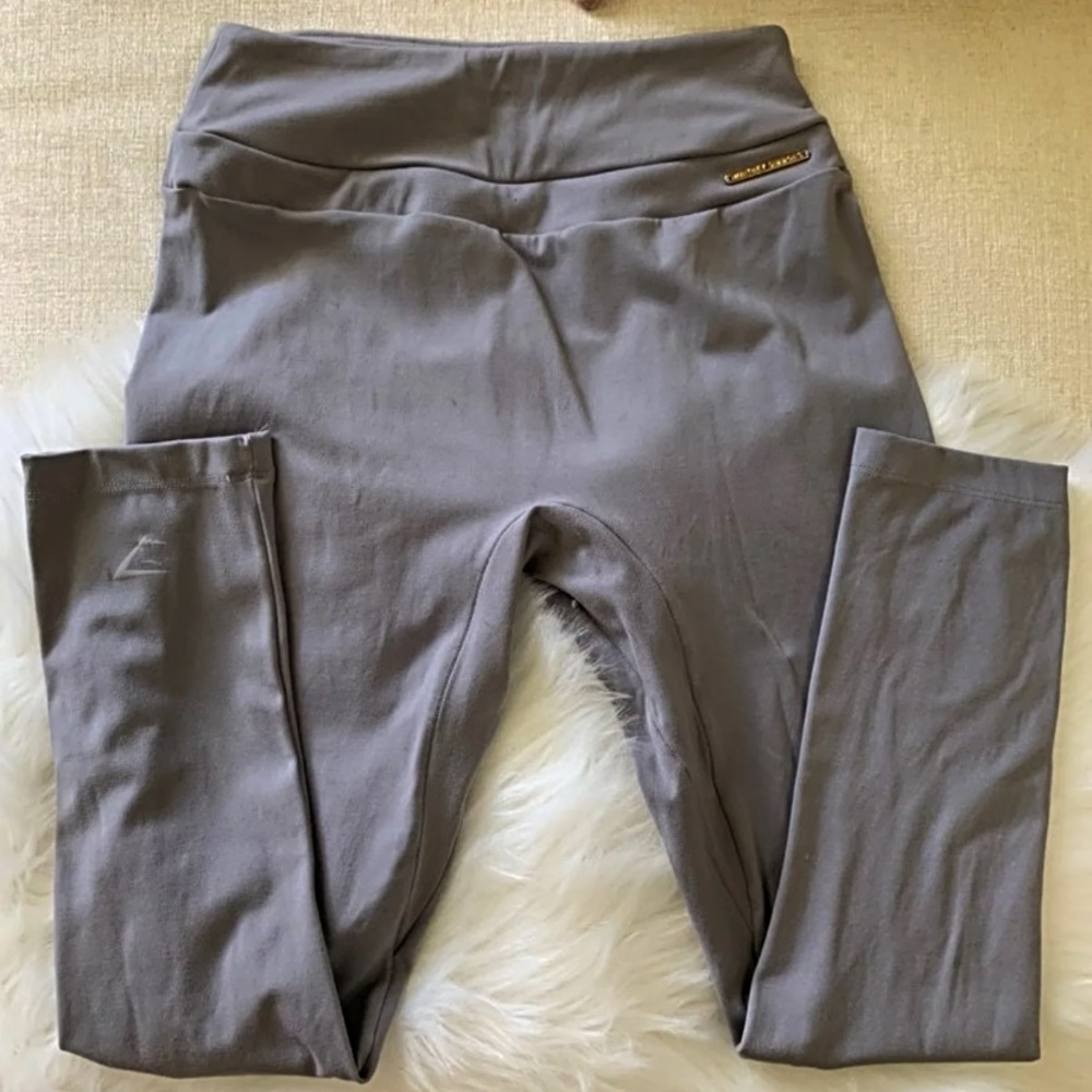 SOLD gymshark whitney leggings